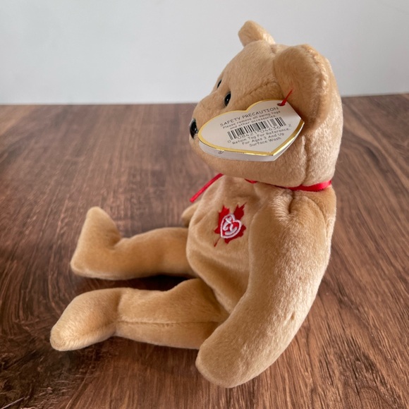3 FOR $25: Authentic TY Beanie Babies True the Canadian Bear, 2003. NWT - Picture 3 of 3